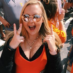 Meet your Posher, Emma